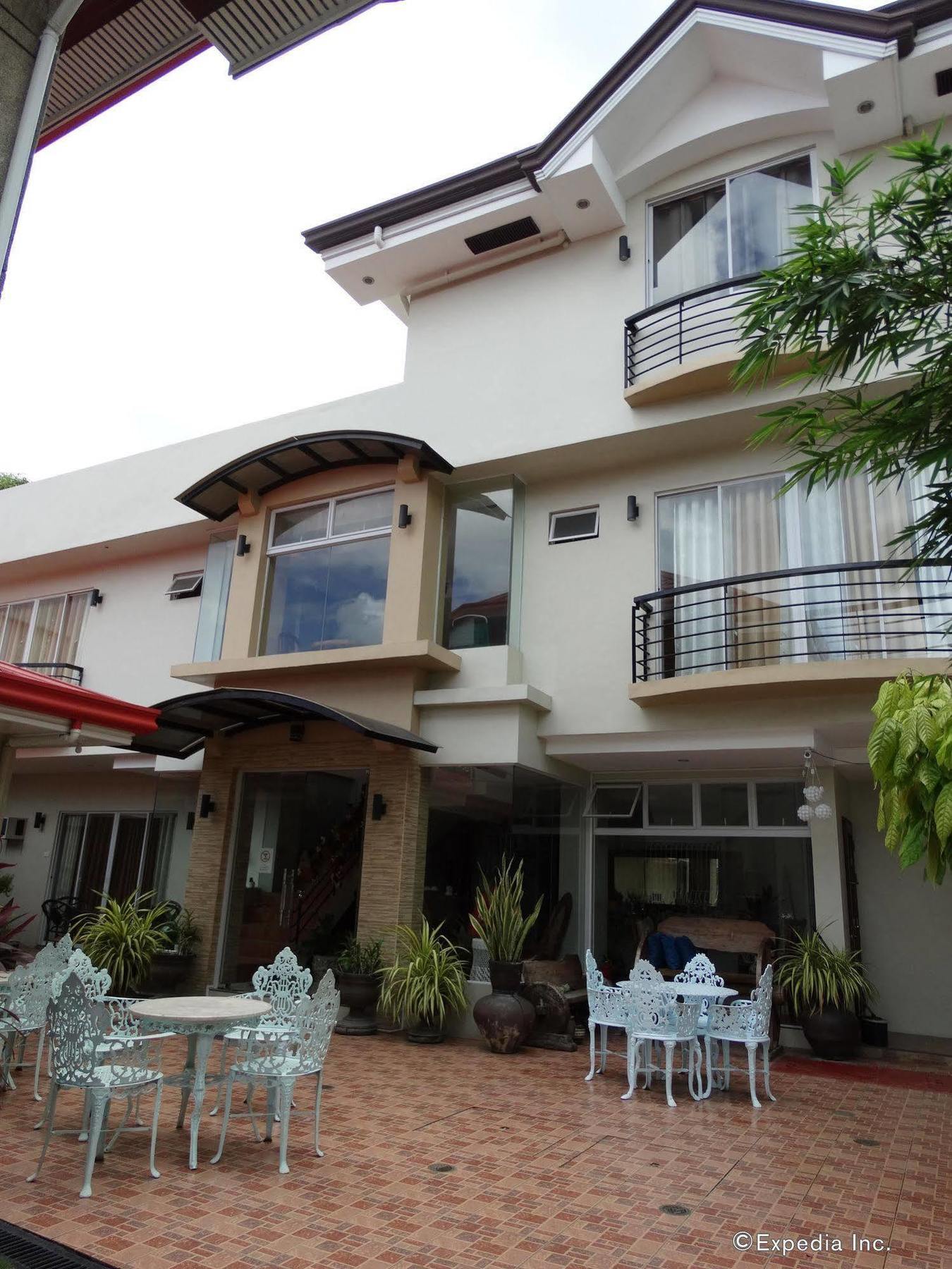 Harbour Gardens Tourist Inn Tagbilaran Eksteriør billede