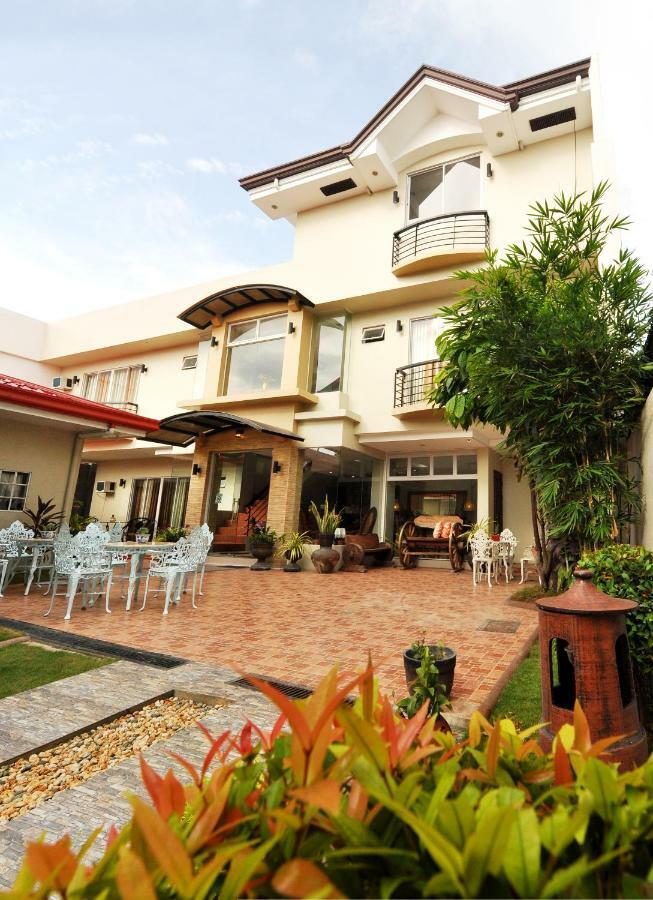 Harbour Gardens Tourist Inn Tagbilaran Eksteriør billede
